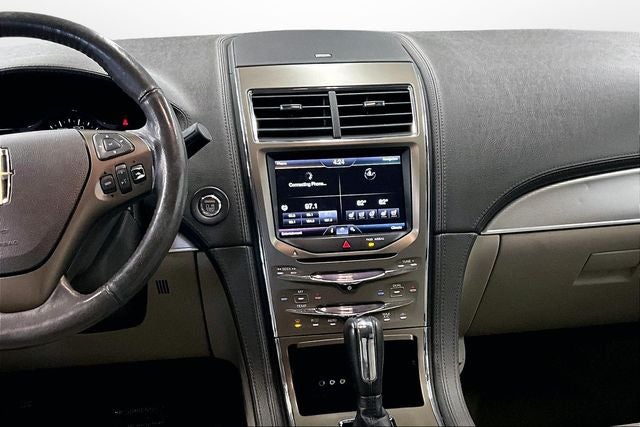2013 Lincoln MKX Base