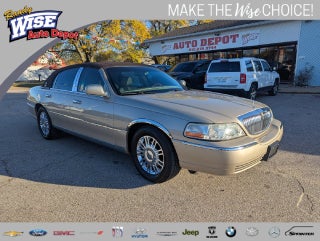 2008 Lincoln Town Car Signature Limited
