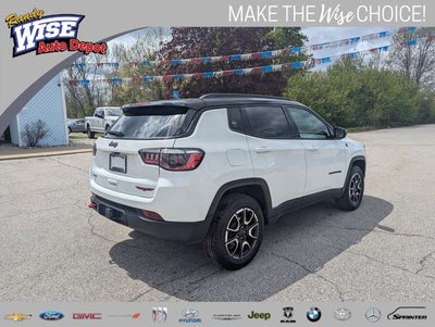 2025 Jeep Compass Trailhawk