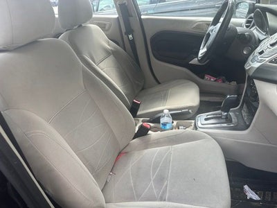 2013 Ford Fiesta SE
