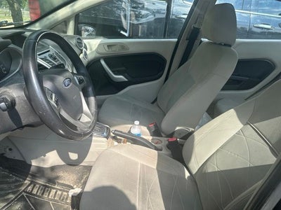 2013 Ford Fiesta SE