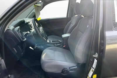 2019 Toyota Tacoma SR V6