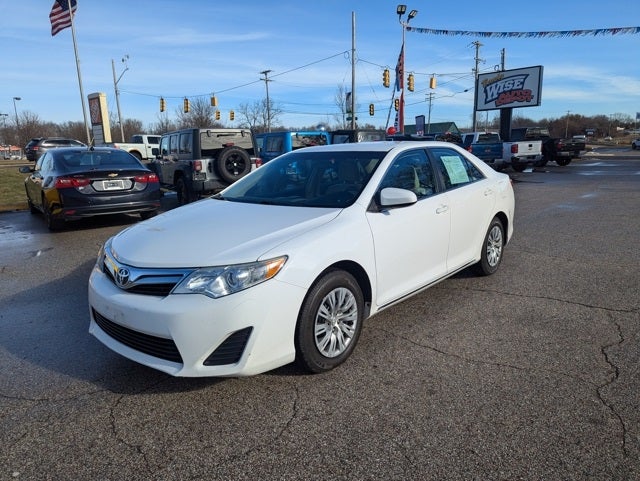 2014 Toyota Camry LE