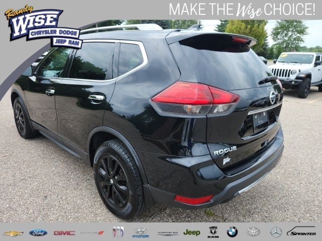 2017 Nissan Rogue SV