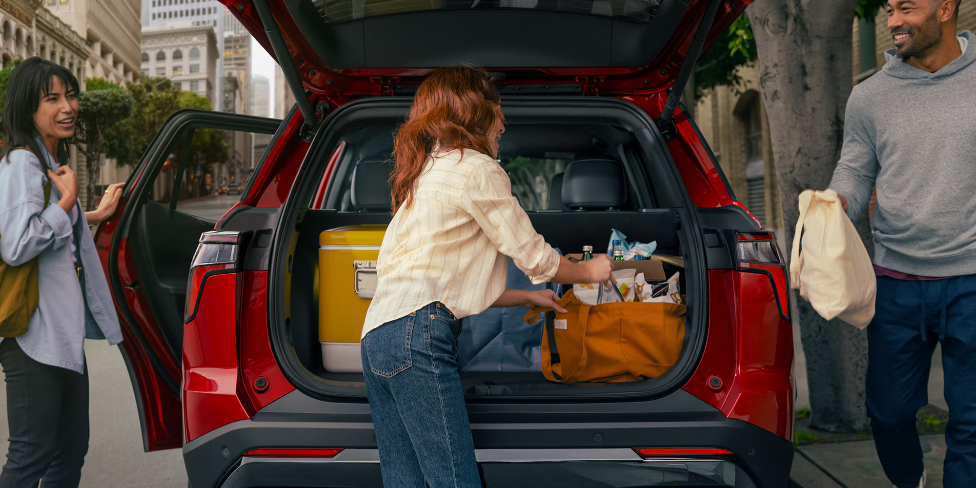 2026 chevrolet equinox people unloading cargo
